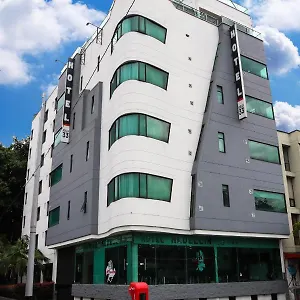 Hotel 33, Medellin